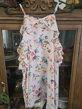Peach Love California Light Pink Floral Ruffle Camisole